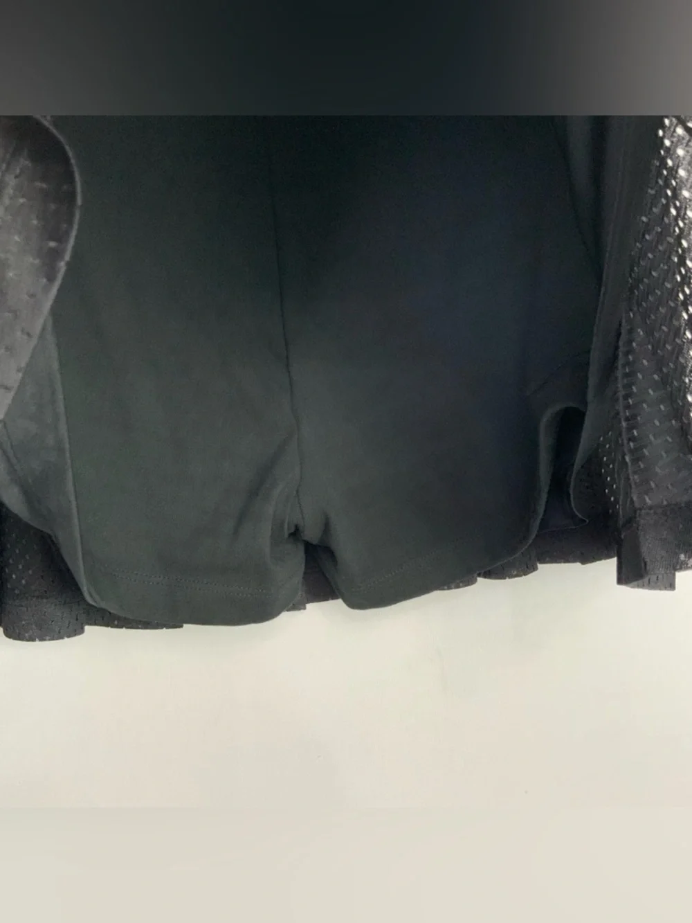 PINK Victoria’s Secret Medium Black Mesh Pleated Tennis Mini Skirt Skort Pockets